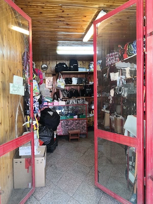 Spatiu comercial de inchiriat, de vanzare-în Piata 1 Mai, Targoviste   - imagine 3