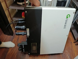 Invertor Growatt 