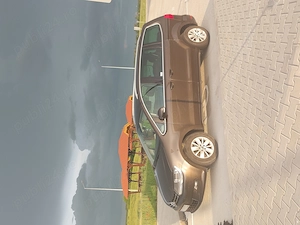 Inchiriez auto 6 locuri