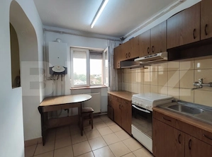 Apartament cu 3 camere, 90 mp, zona 14 Mai - imagine 5