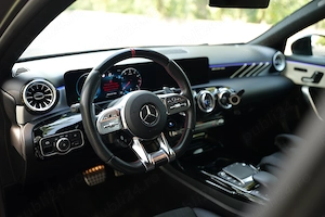 Vand Mercedes-Benz A35 AMG, an 2022, impecabil - imagine 5