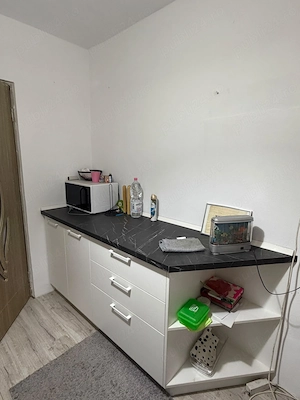 Vând apartament  cu 3 camere - imagine 4