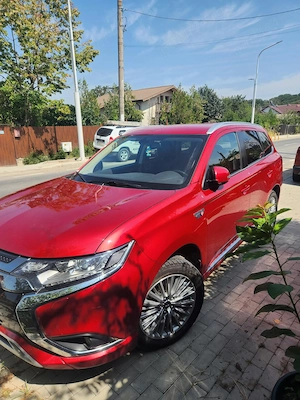 Vand autoturism Mitsubishi  - imagine 4