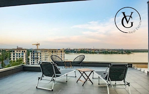 Apartament tip penthouse - zona Mamaia - Complex Diamond View 