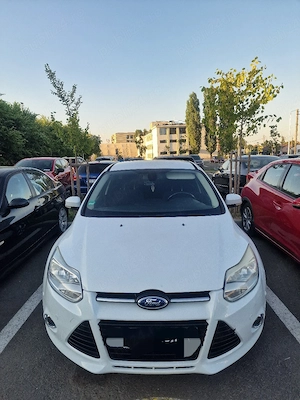 Ford Focus 1.0 benzina ecoboost  - imagine 2