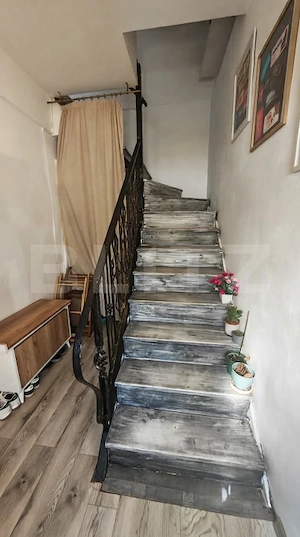 Apartament la casa, 3 camere, curte privata, zona centrala - imagine 4