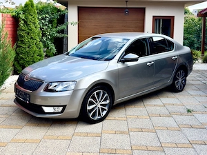 Skoda Octavia Edition  1.6 TDI 110 CP EURO 6   2015 - imagine 2