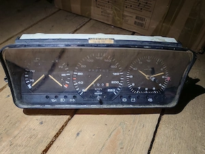 Ceasuri bord VW Passat