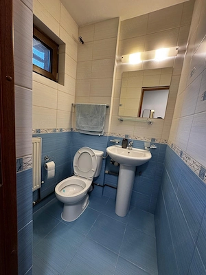 Închiriez apartament 3 camere decomandate, cu loc de parcare - imagine 7