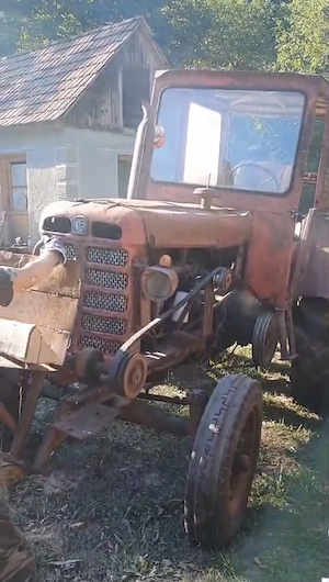 Vand Tractor funcțional U650 și remorcă - imagine 5