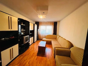 De inchiriat apartament cu 2 camere - 58 mp - Tractorul - imagine 3