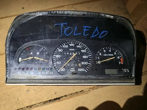 Ceasuri bord Seat Toledo