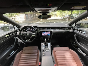 Volkswagen Passat B8.5 Facelift R-Line   2.0 TDI 190 CP   DSG   Matrix LED   Nappa - imagine 8