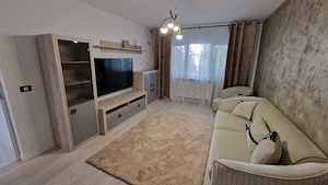 Inchiriez apartament 3 camere - zona Dacia - imagine 8