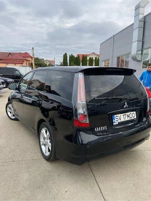 Vând Mitsubishi Grandis 2006. 2.0 DI-D  - imagine 5