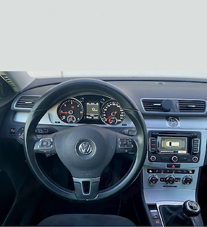   Volkswagen Passat B7*model 2013*Full Led*Piele alkantara*Germania      - imagine 6