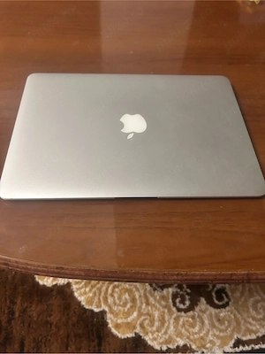 MacBook Air 13  Early 2015   i5   4GB RAM   128GB ssd