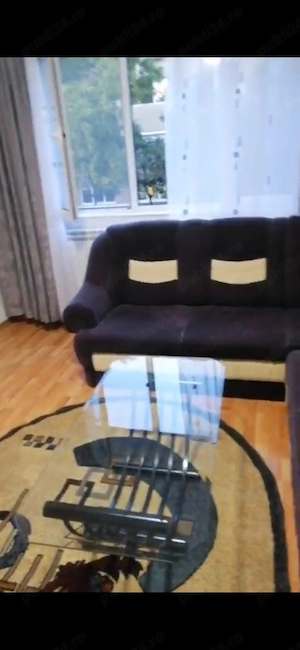 Închiriez apartament cu 3 camere  - imagine 9