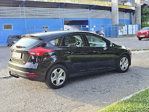 Vand Ford Focus Hatchback - imagine 4