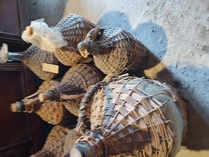 Damigene din sticlă 