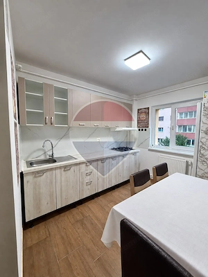 Apartament 2 camere decomandat | Răcădău | 55 mp | 2 balcoane | Etaj 2