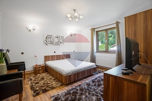 Vila de vanzare in Moeciu de Sus | Teren 4780mp | Comision 0% - imagine 6