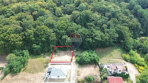 Teren intravilan 612 mp pentru construcție în Angarul de Jos – Medias