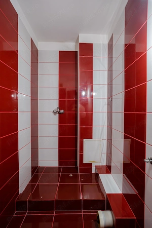 Inchiriez Apartament 3 camere, Rahova - imagine 7