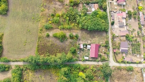 Casă cu teren generos 5.160 m.p. SAT CĂNȚĂLĂREȘTI - Vaslui - imagine 2