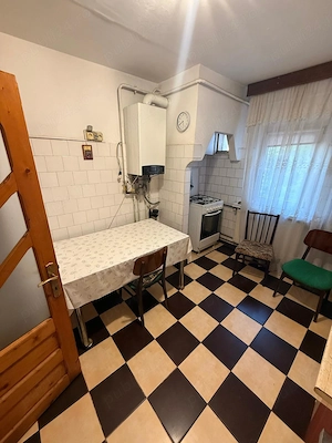 Apartament 4 camere decomandat, etaj 2 4 - imagine 7