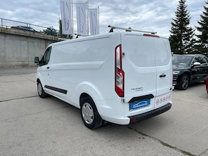 Ford Transit Custom - imagine 3
