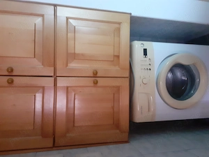 Proprietar închiriez apartament cu trei camere semidecomandat în Bacău  - imagine 2