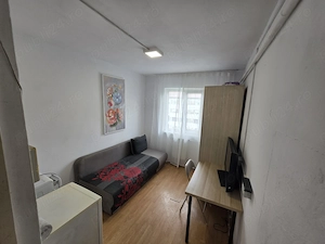 Proprietar, inchiriez garsoniera zona Dacia str Labirint - fara comision 185 euro
