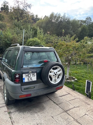 vind land rover freelender - imagine 4