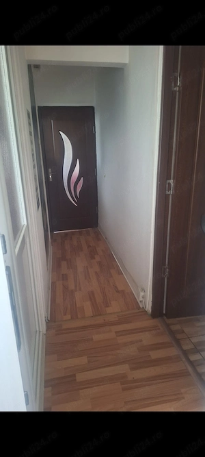 Închiriez apartament zona Aradul Nou Gara Mica) - imagine 4