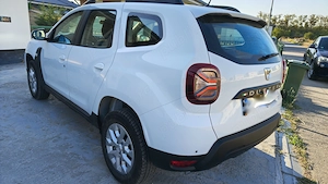 Dacia Duster 1.5dci 4x4 an 2022 km 114000 - imagine 3