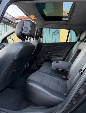 Renault megane 2013 1.5 dci 110 cp Impecabil Vând sau schimb.  - imagine 8
