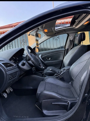 Renault megane 2013 1.5 dci 110 cp Impecabil Vând sau schimb.  - imagine 9