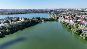 Teren de casa langa lac si metrou - imagine 2
