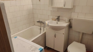 Apartament 1 camera zona Bucovina Mall - imagine 3