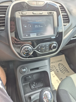 Renault Captur 2015 Euro 6 - imagine 9