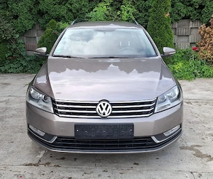 Vând VW Passat 2.0 TDI an 2012 4 - imagine 5