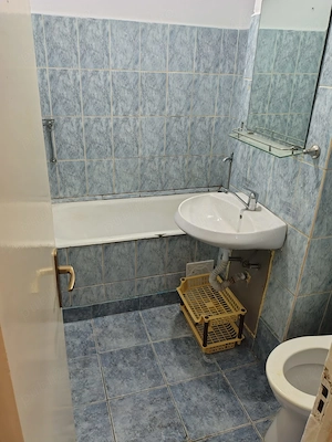 Apartament 2 camere, confort 1, mobilat și utilat   Micro 3, Bulevardul Republicii, Reșița - imagine 6