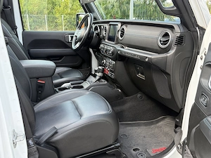Jeep Wrangler Rubicon - imagine 17