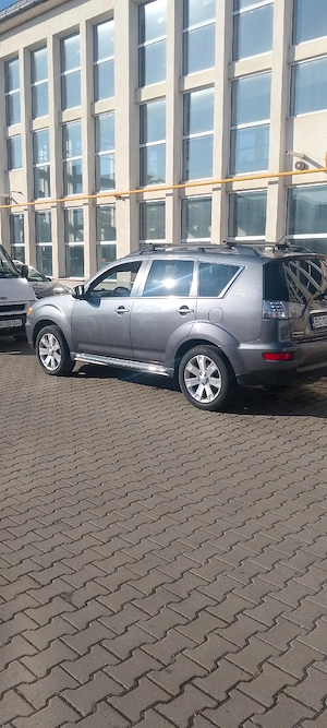 Mitsubishi outlander  - imagine 5