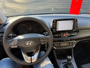 Hyundai I30 Fastback automata, 1.5 bnz Mphev 48V, prop de noua, carte service - imagine 2