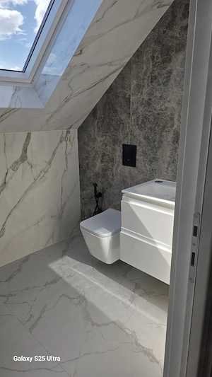 Ofer spre chirie casa noua lux ,Roman ,1000 Euro   luna  - imagine 4