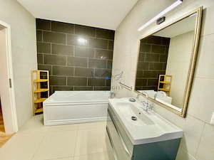 Casa tip duplex, Sanpetru, strada - imagine 9