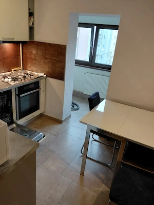 Inchiriere apartament 3 camere Zona Modern, pozitie excelenta! - imagine 10