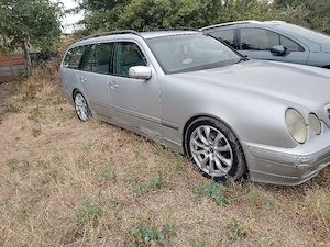 Mercedes W210 - imagine 5